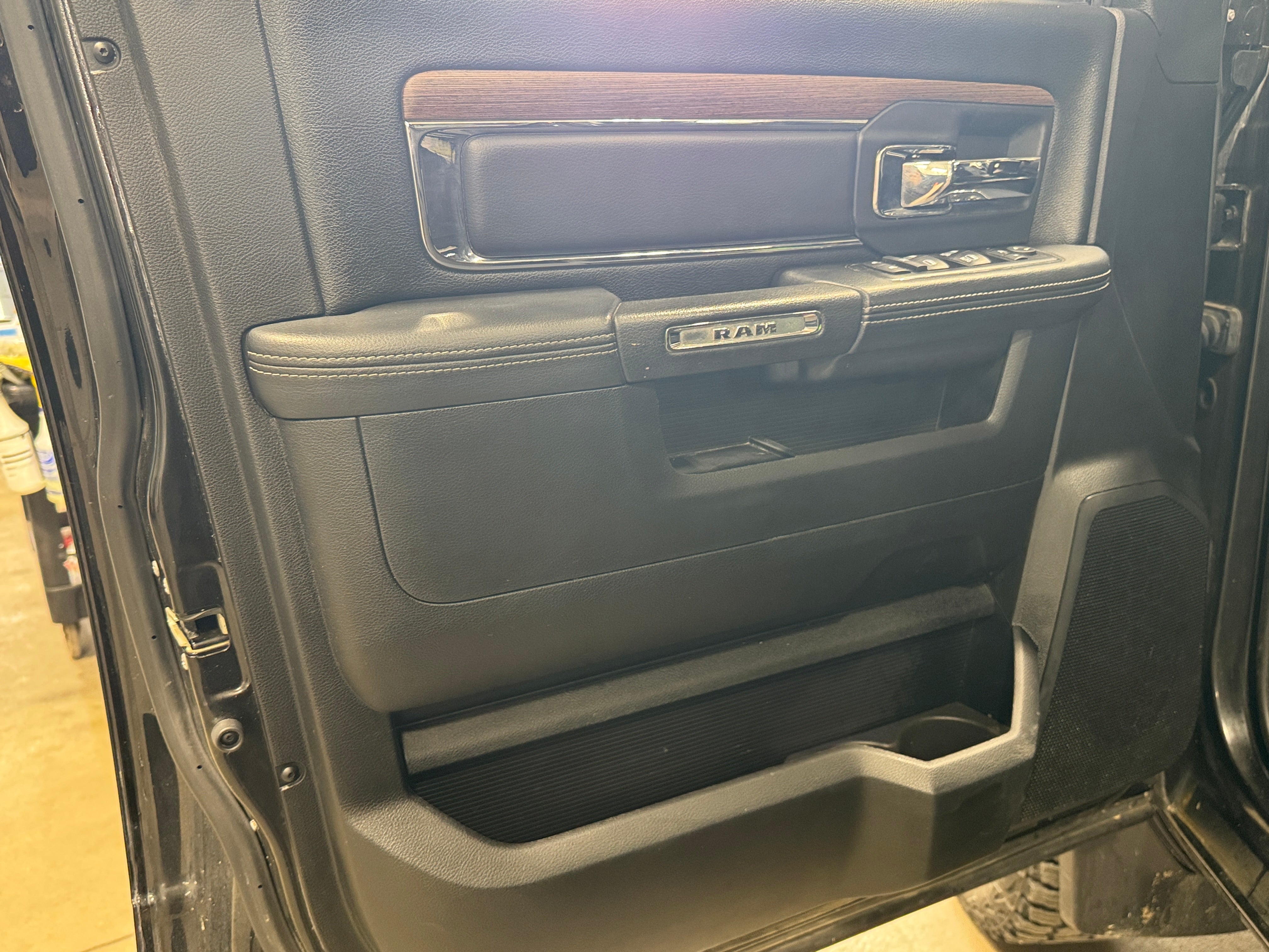 ram ram 3500 pickup 2017 3C63R3EJ3HG719232 image ram ram 3500 pickup 2017 3C63R3EJ3HG719232 image